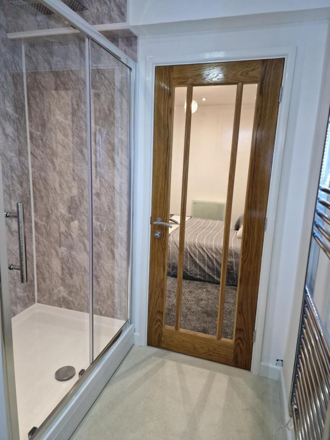Cosy Nite B&B Бирмингам Екстериор снимка